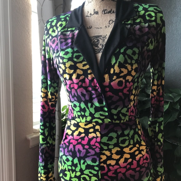 NWOT🎨MULTI-COLORED LEOPARD PRINT ROMPER - Picture 2 of 6